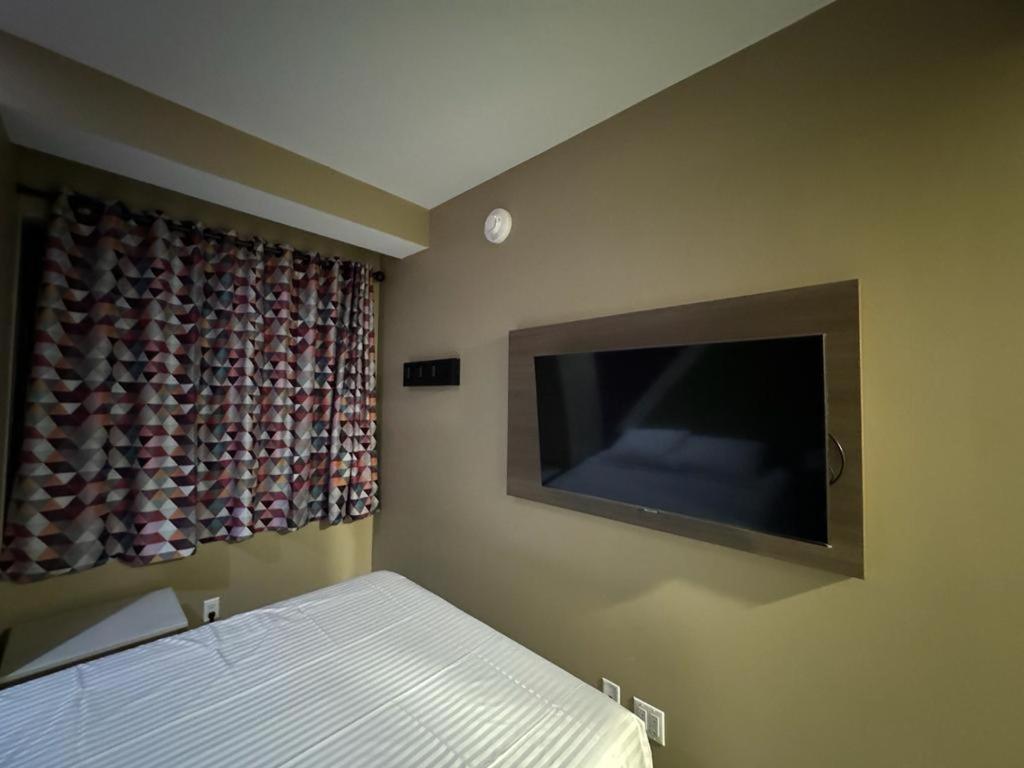 Moon Hotel Brooklyn New York Bagian luar foto