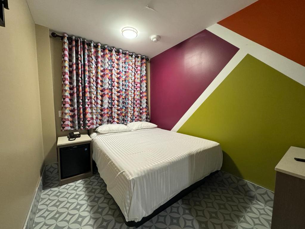 Moon Hotel Brooklyn New York Bagian luar foto